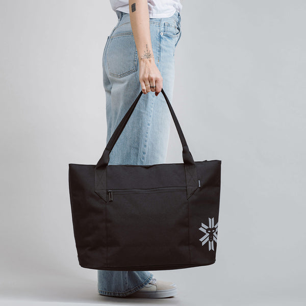 Wander Tote