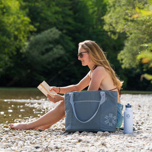 Wander Tote
