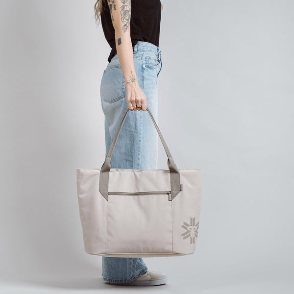 Wander Tote
